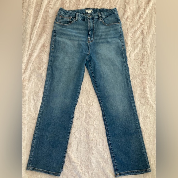 Good American Classic Fit Straight Jeans- Size 12/31 - Picture 2 of 9